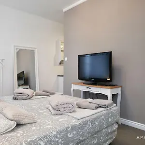  Apartamento Downtown / Free Parking Eslovenia